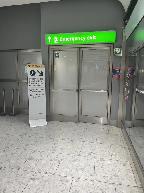 Walkway to Heathrow T5B and T5C