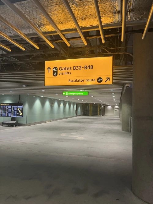 Pedestrian tunnel walk between Terminal 5 satellites