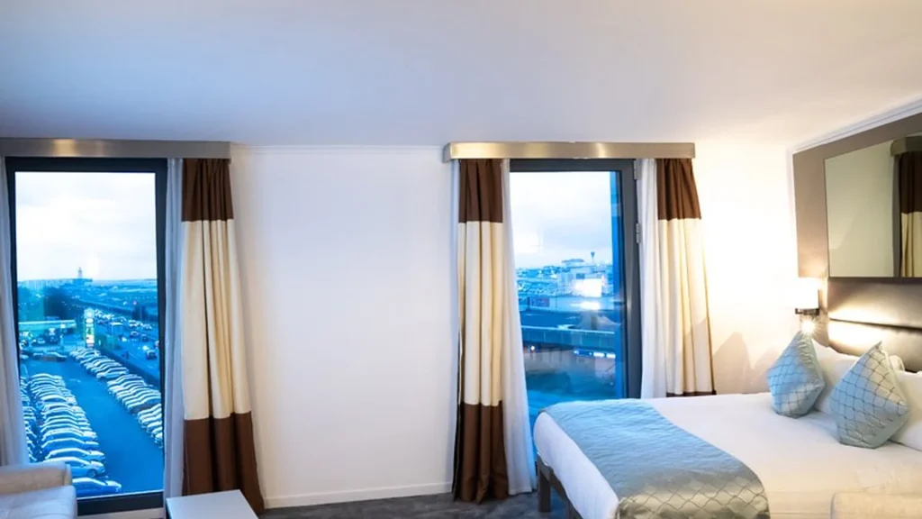 Atrium Hotel Heathrow executive room with airport view