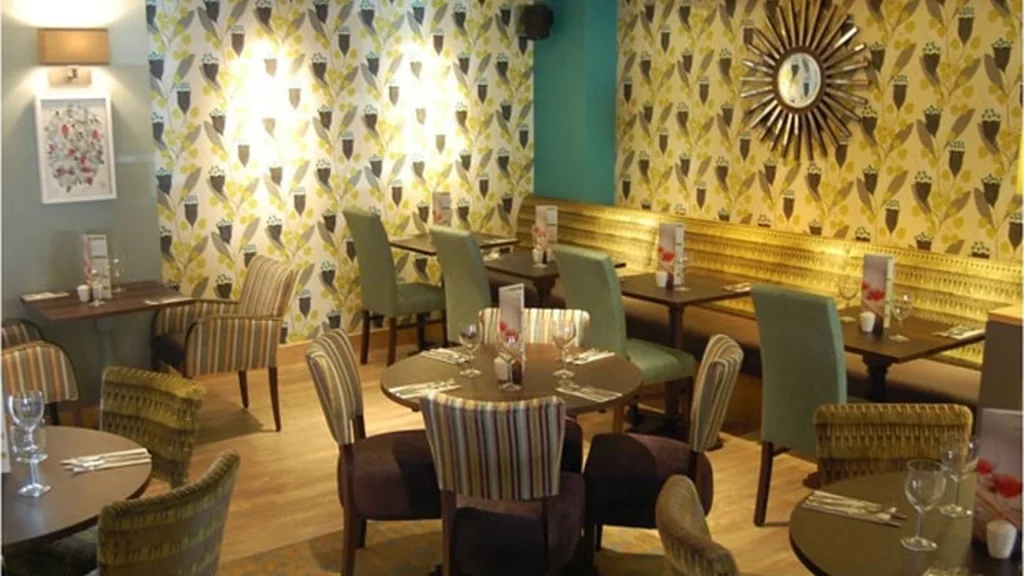 Premier Inn London Heathrow M4 J4 Thyme restaurant