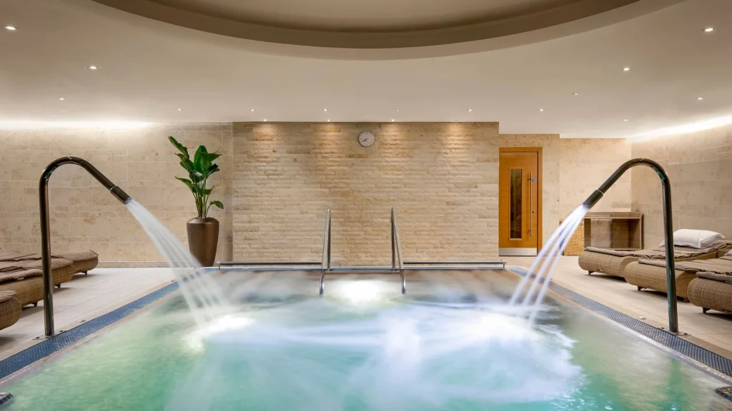 Sofitel London Heathrow spa hydrotherapy pool with fountain jets