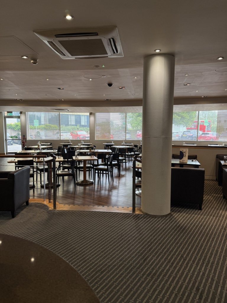 The restaurant and dining area at the Best Western Heathrow