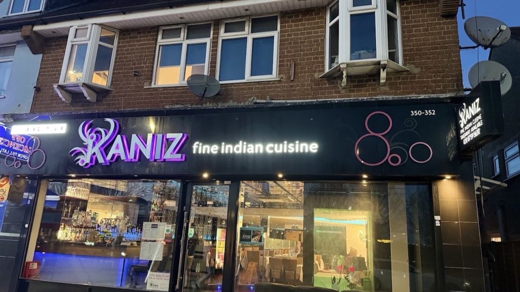 Kaniz Indian restaurant near Heathrow