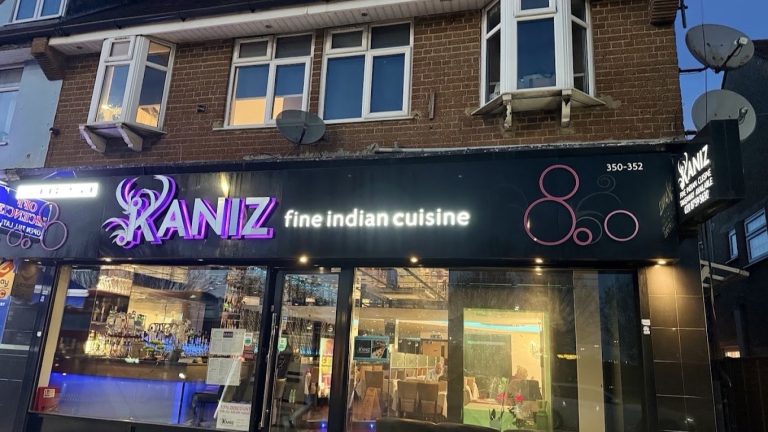 Kaniz Indian restaurant near Heathrow