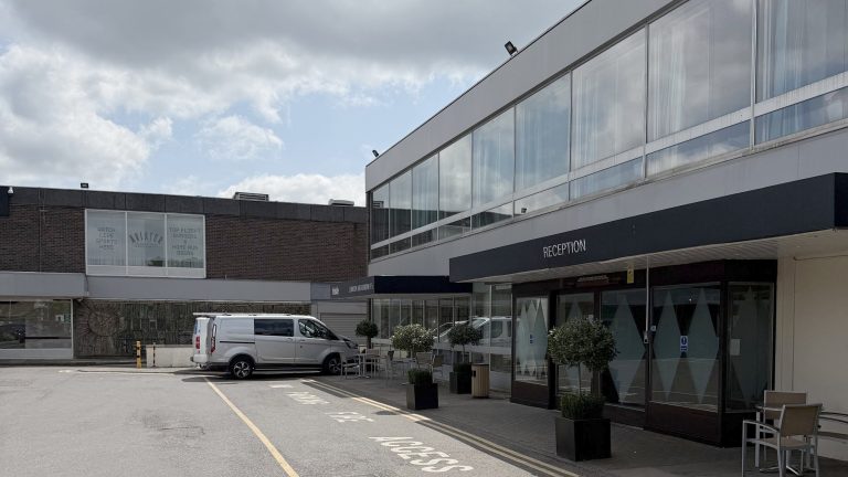The Thistle London Heathrow T5 seen from the Bath Road side